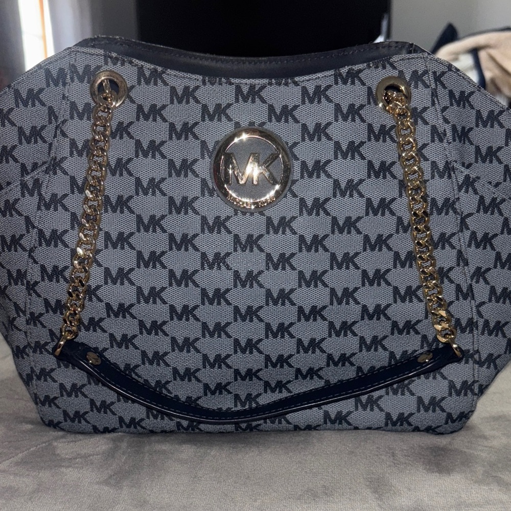 Michael Kors Black and Gray Logo Shoulder Bag